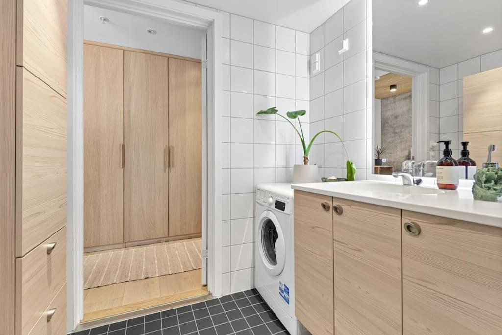 Luxury 2-Bedroom Apartment With Seaview In Oslo City Center Exteriör bild